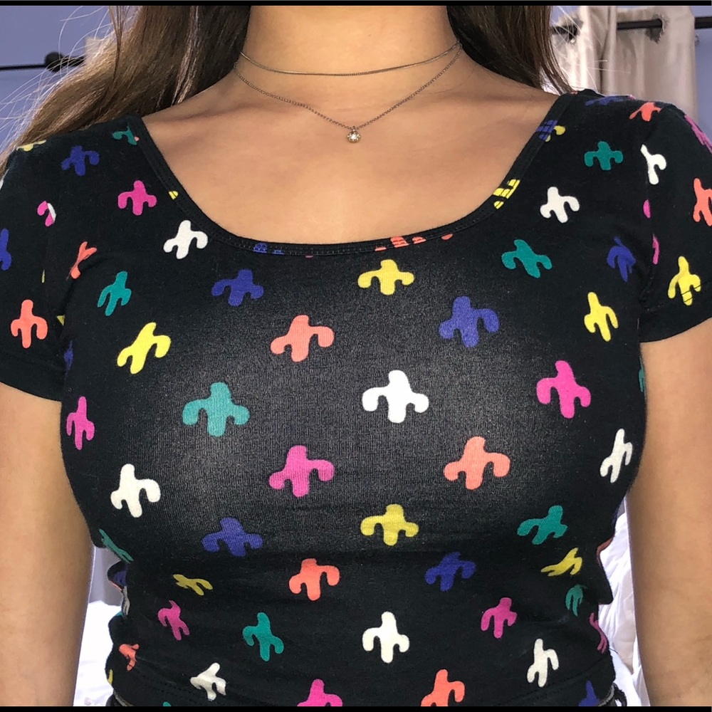 Black cropped top